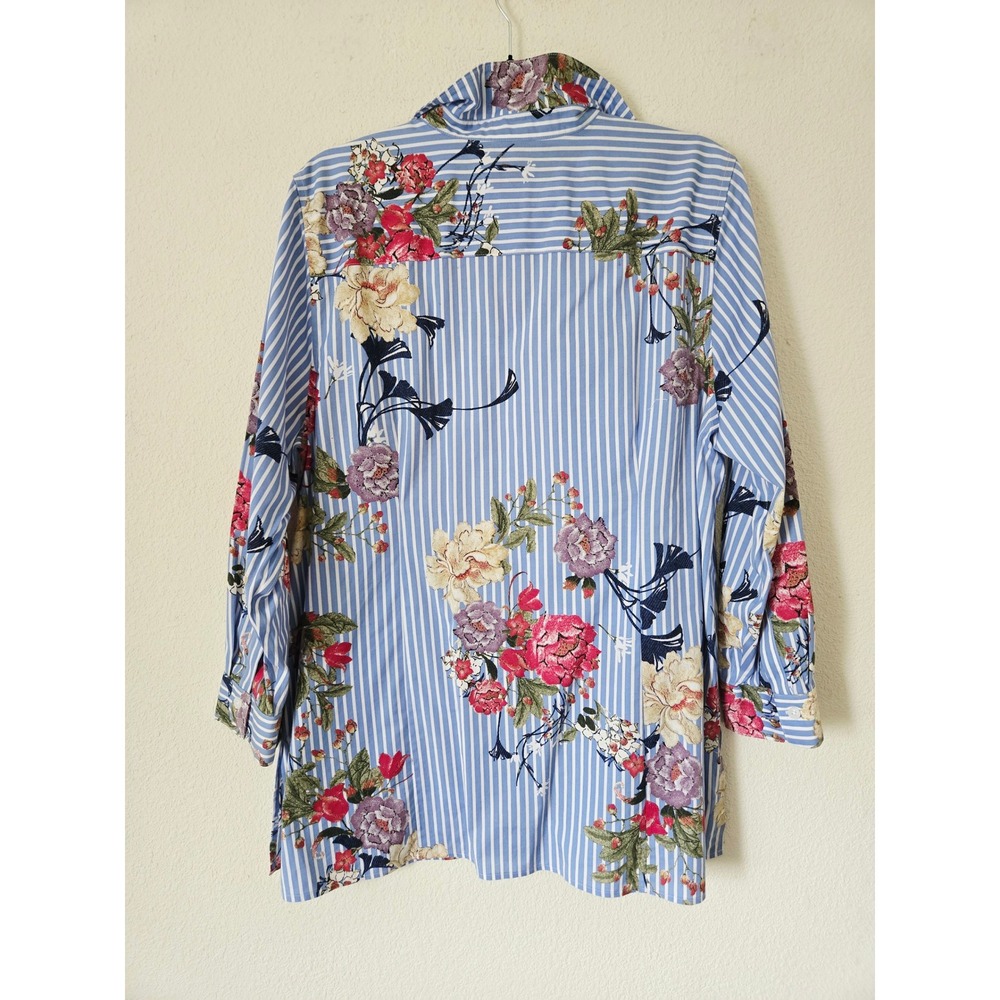 Chico's 3 No Iron Striped Floral Button Down Shirt Blue White Pink Womens 16-18 - Picture 5 of 8